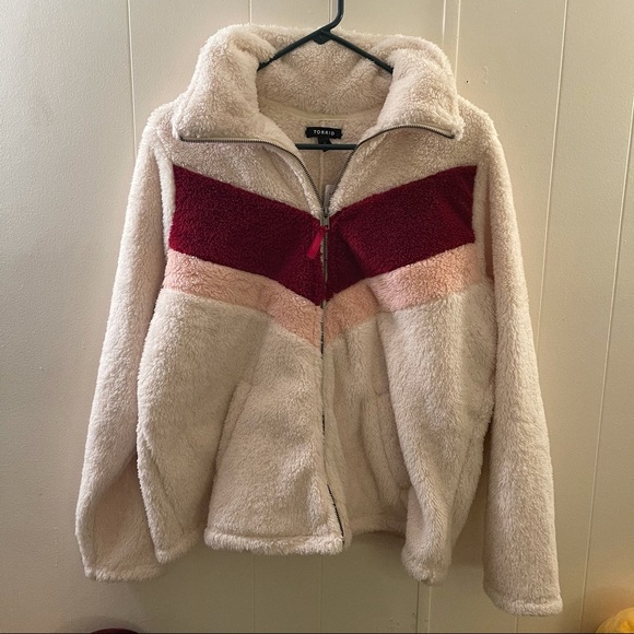 Red Chevron Stripe Faux Fur Zip Jacket - Picture 2 of 8